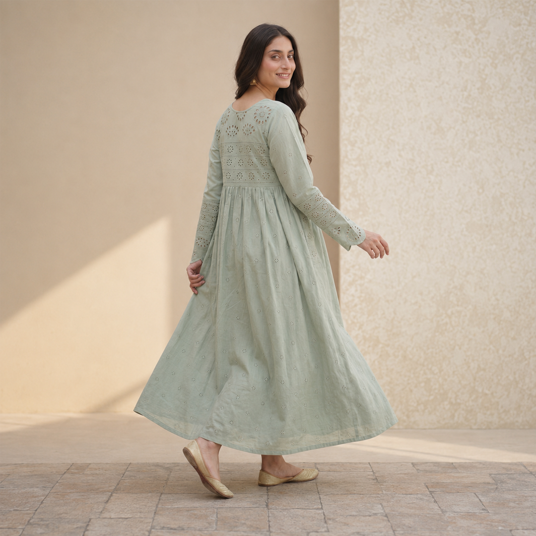 Rayshem Studio – Sage Chanderi Schiffli Maxi